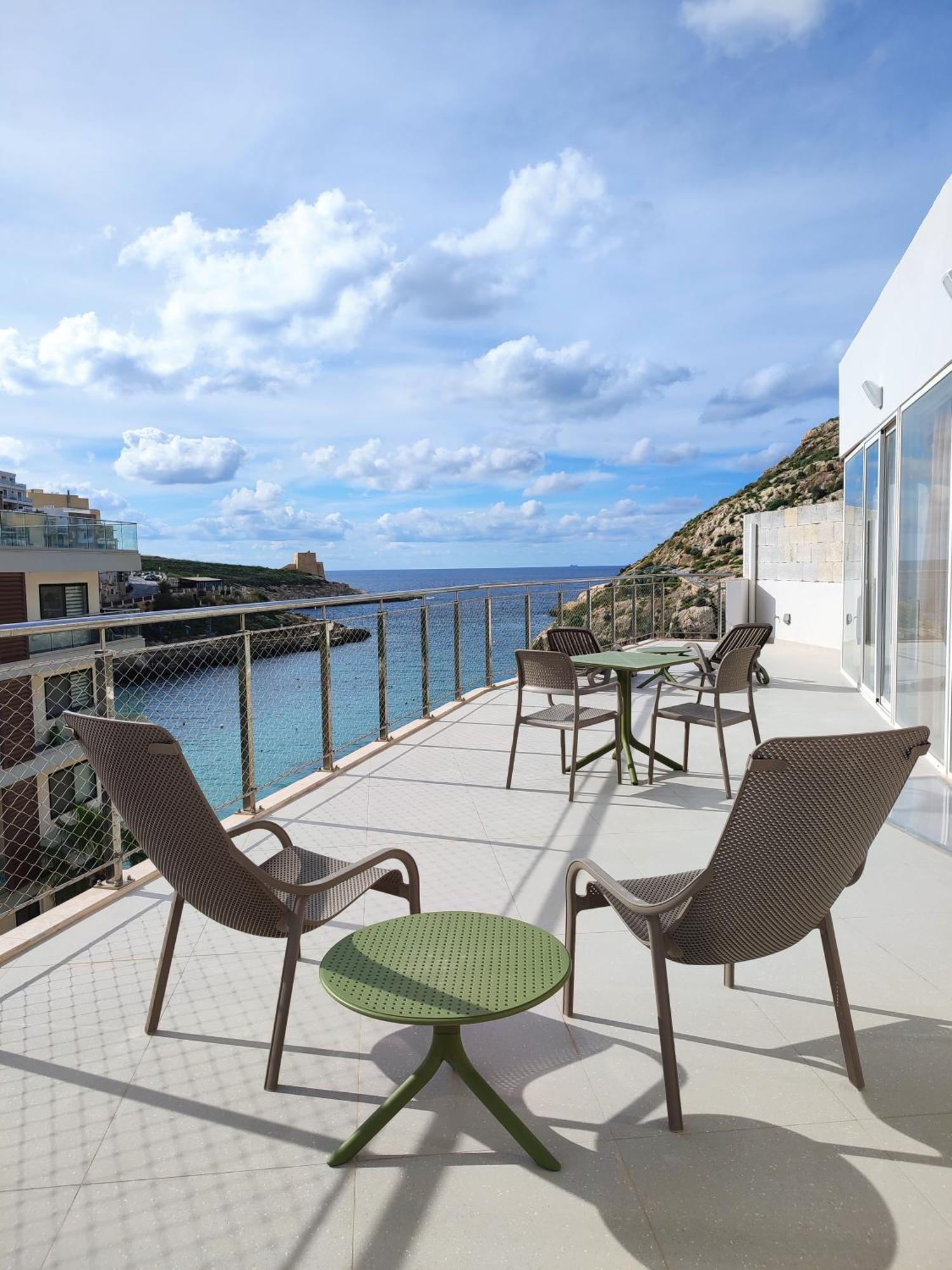 Xlendistays - Centrally Located Seafront Living Holiday Spaces In Xlendi Extérieur photo